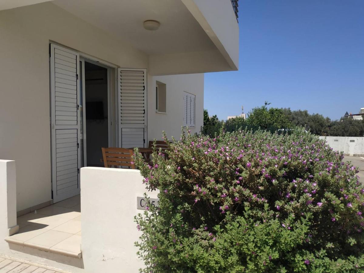 Cosy Apartment In A Luxury Resort Paralimni Exterior photo